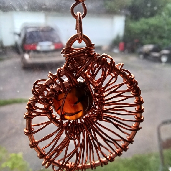 Earring - Picture 4 of 6